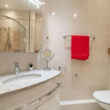 - Grande - Luxueux Pied A Terre Biarritz